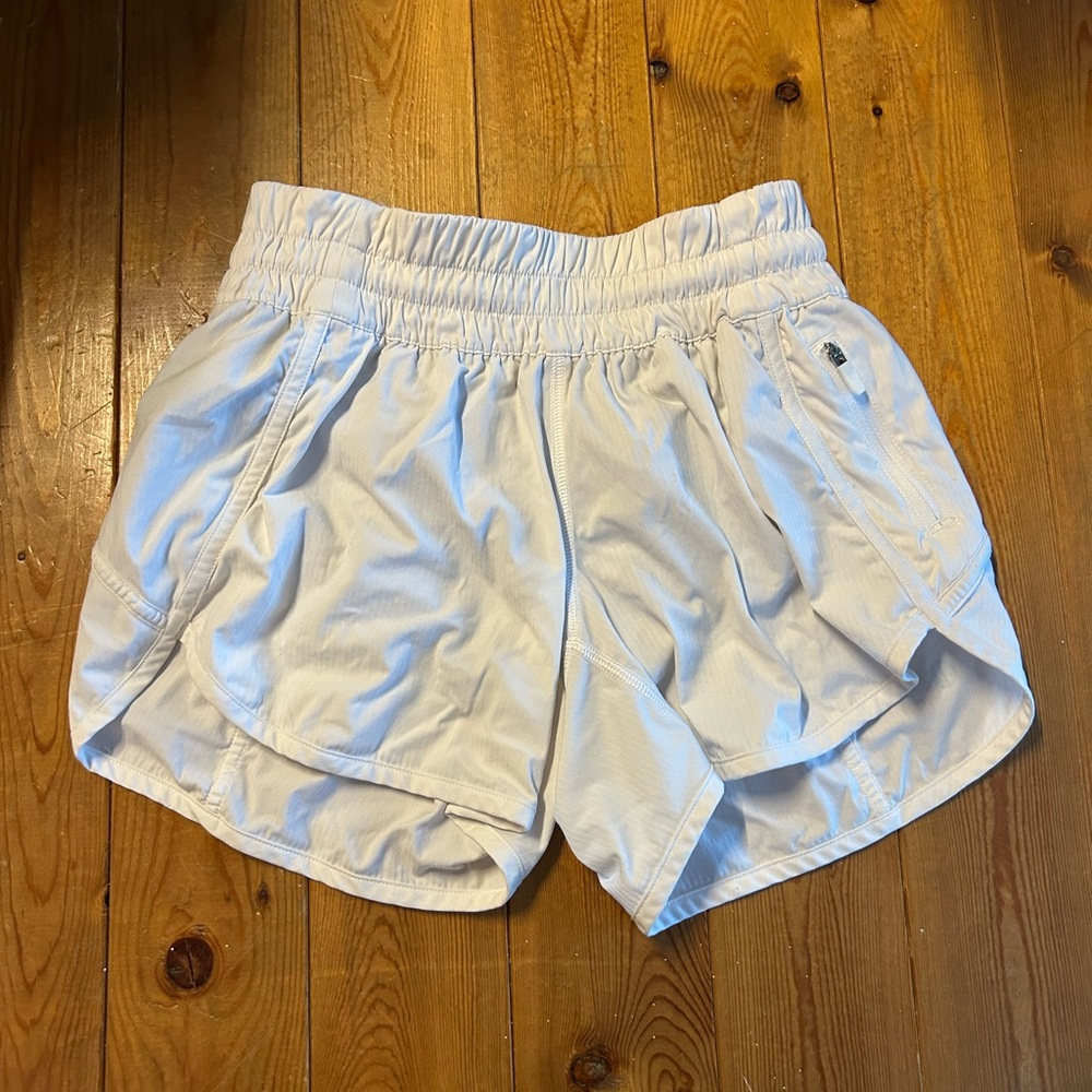 Lululemon tracker shorts